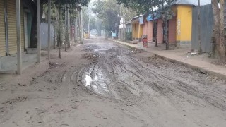 শিবপুরে ঠিকাদারের গাফিলতি, ডিসি রোডের বেহাল দশা